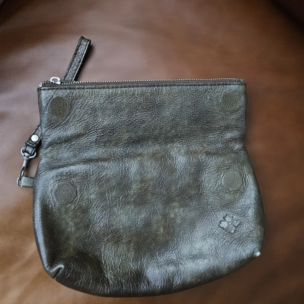 Patricia Nash - Tooled Turquoise Leather Clutch Excellent